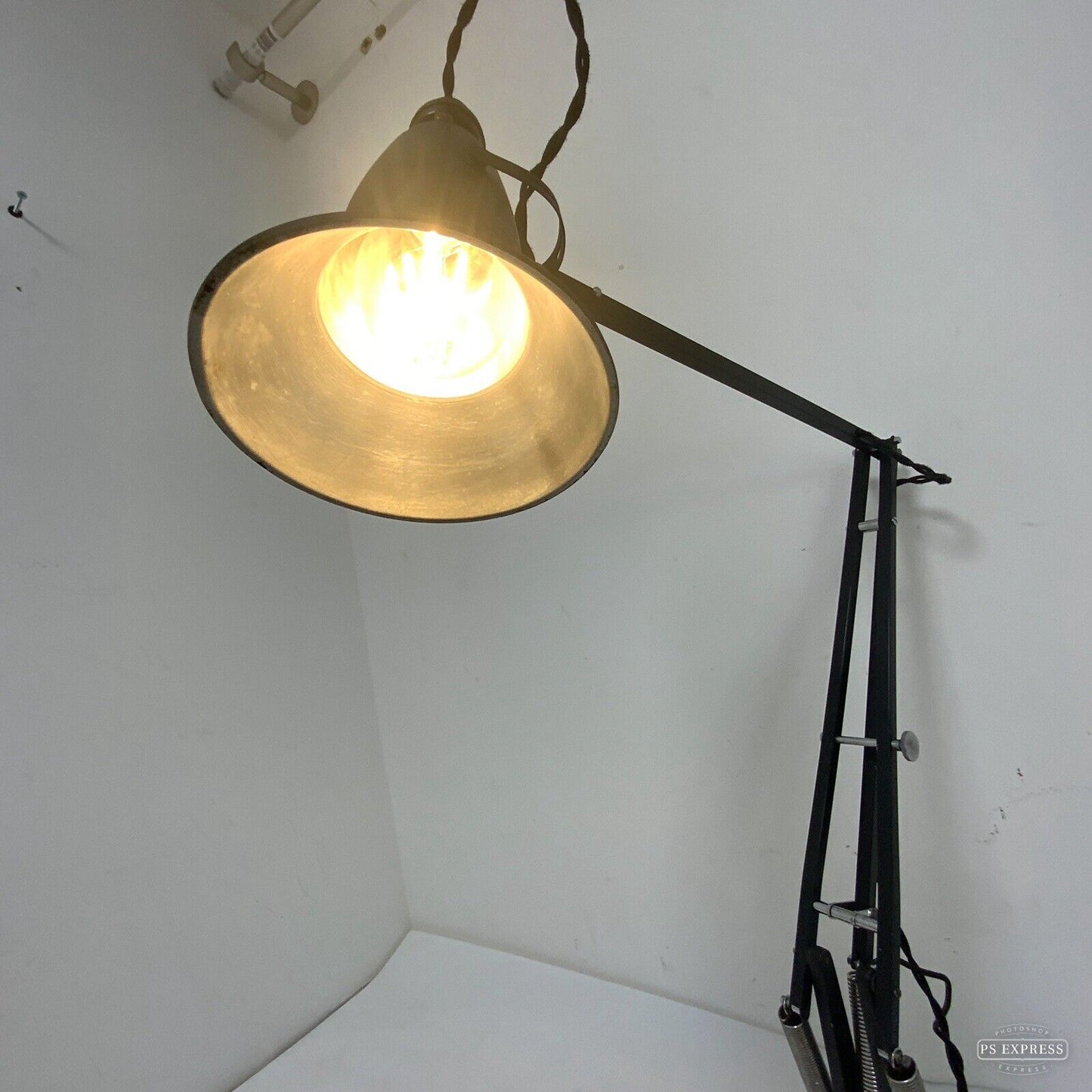 Rare Anglepoise 1801 / Early 1227 30s Perforated Shade Herbert Terry & Sons.