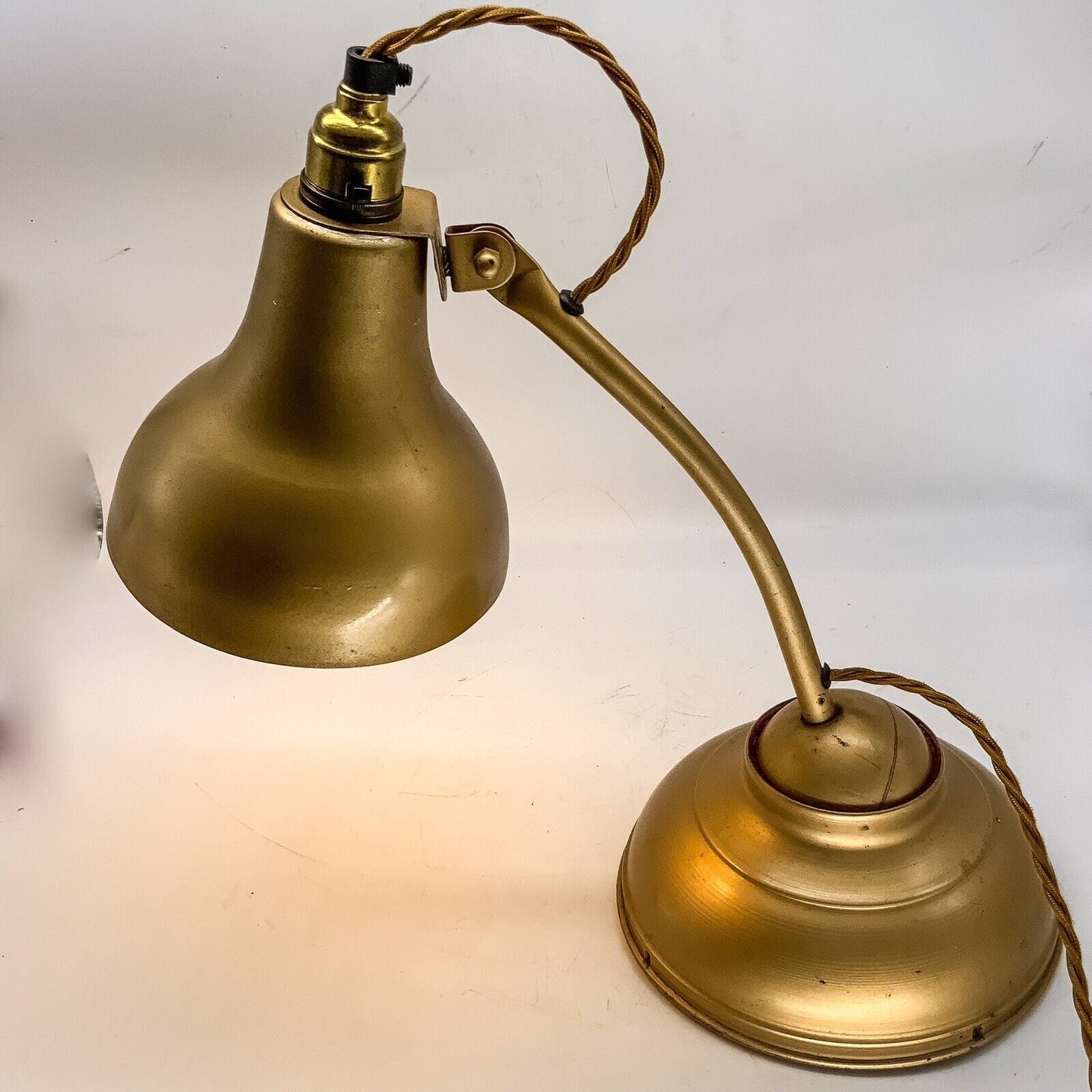 The Victor C Betta Desk Lamp  H W Victor Ltd 40s 50s Rare